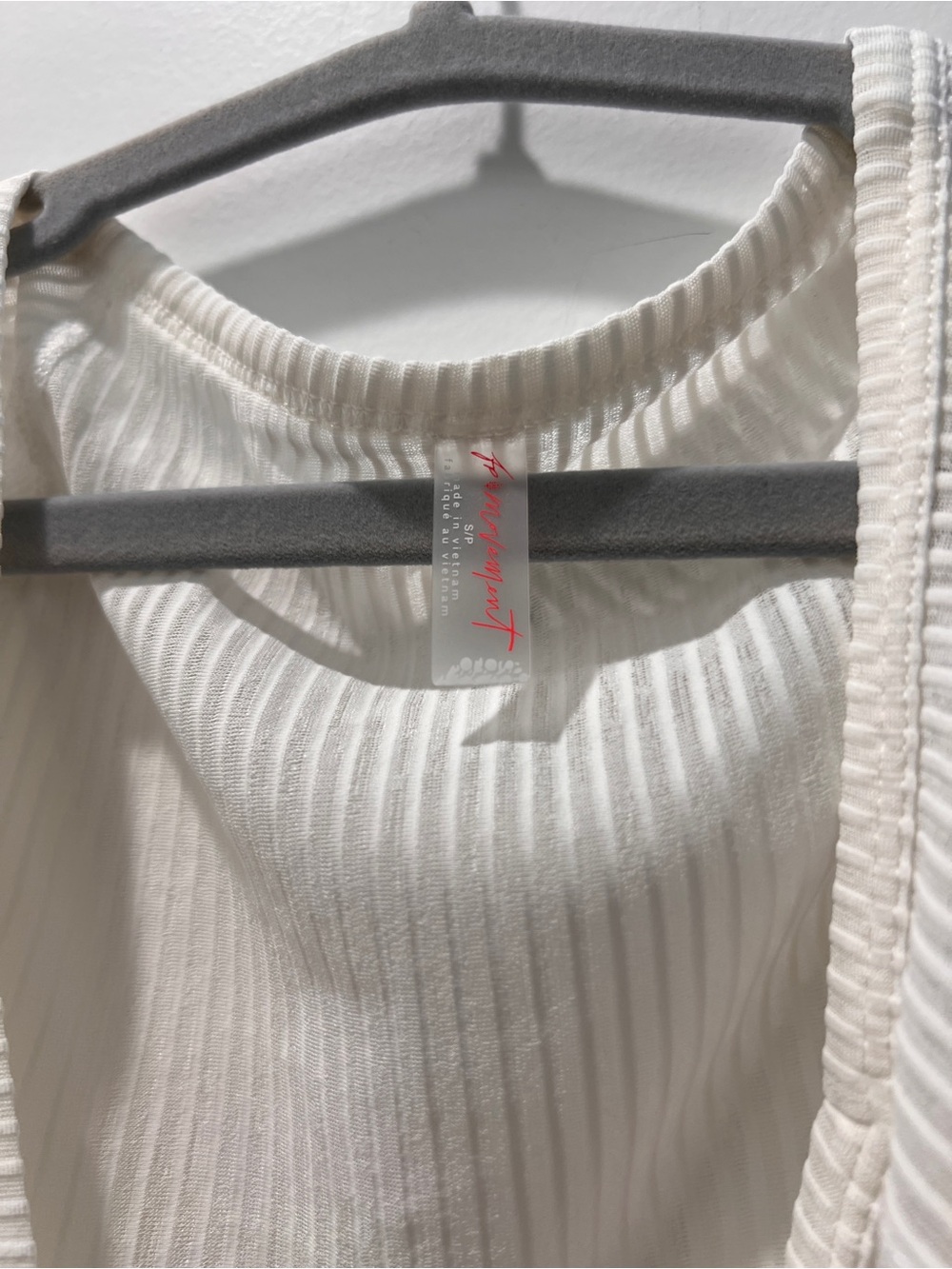 New❤️Fp movement S white top - Ribbed Long-Sleeve Draped Top - Picture 3 of 5